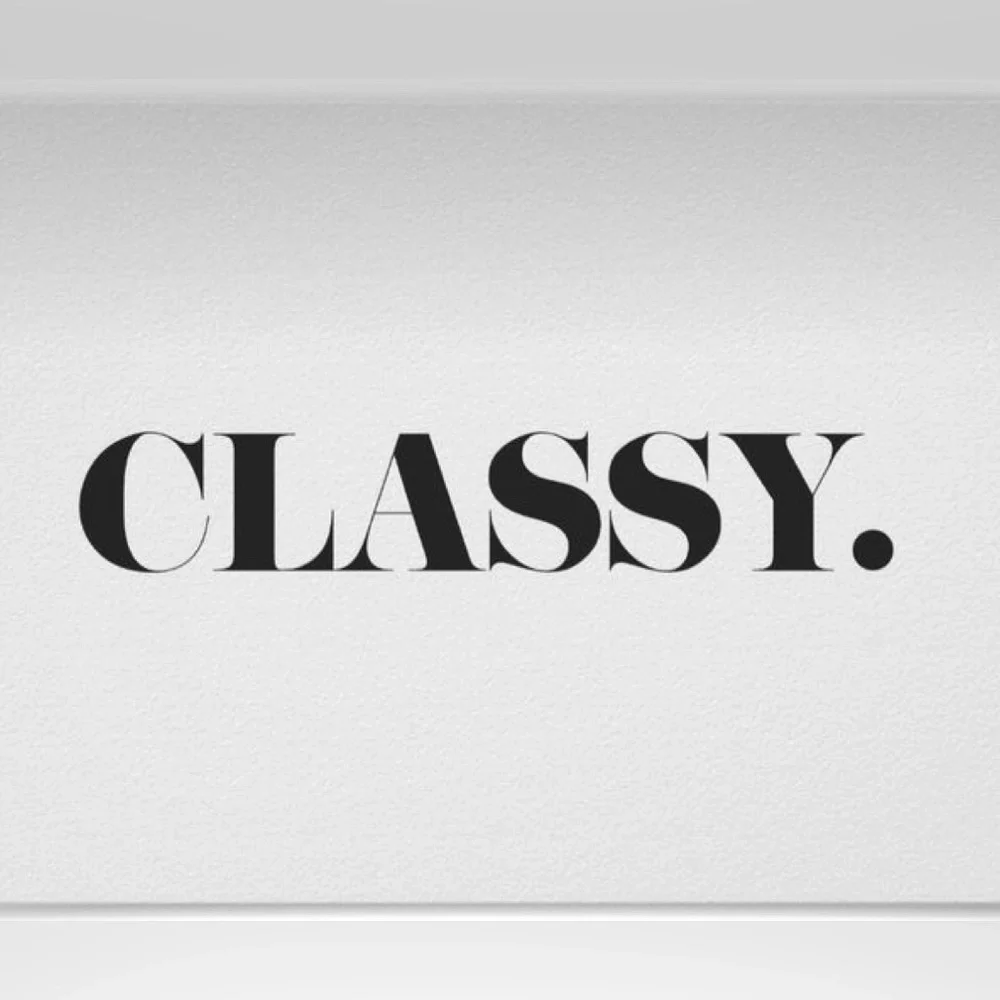 CLASSY STYLED BY BEE - Picture 1 of 1